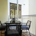 Spacious Cosy Apartment With A Balcony And A King-Size Bed 15 Minutes Away From Stephansdom