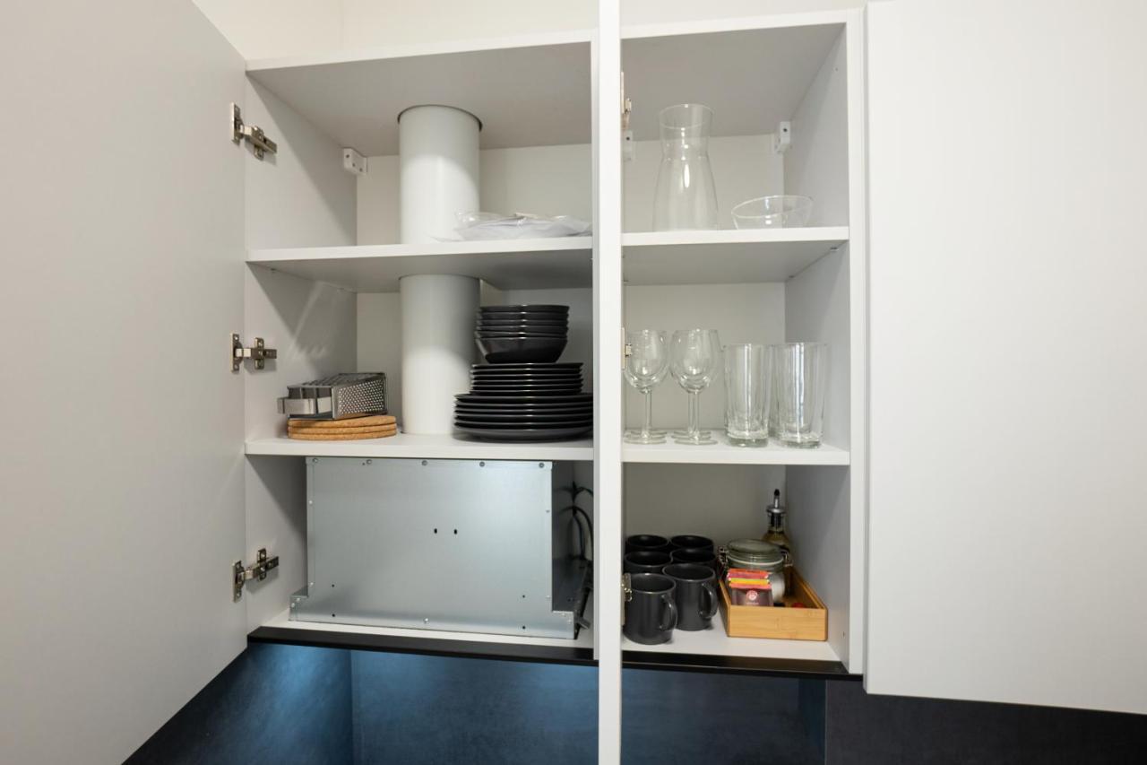 Spacious Cosy With A Balcony And A King-size Bed 15 Minutes Away From Stephansdom * Viena