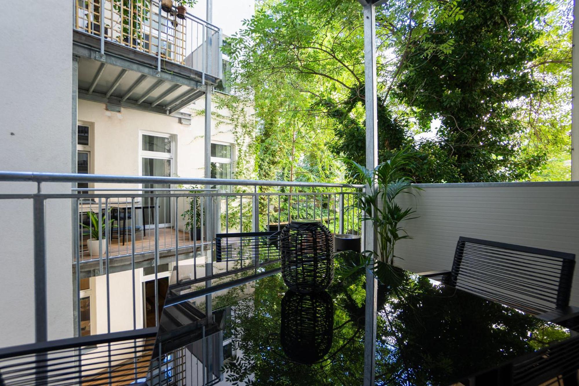 Apartamento Spacious Cosy With A Balcony And A King-size Bed 15 Minutes Away From Stephansdom *